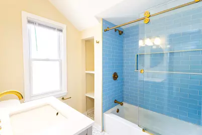2350 S 56th St, West Allis, WI 53219 - Photo 11