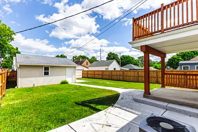 2350 S 56th St, West Allis, WI 53219 - Photo 5
