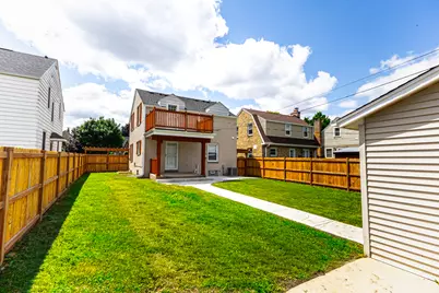 2350 S 56th St, West Allis, WI 53219 - Photo 27
