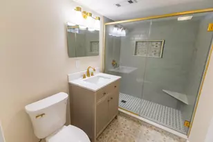 2350 S 56th St, West Allis, WI 53219 - Photo 19