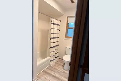 6964 N Braeburn Ln, Glendale, WI 53209 - Photo 19