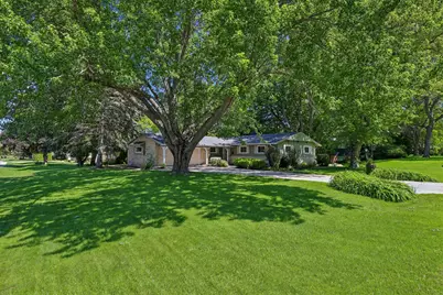 601 W Grand Ave, Thiensville, WI 53092 - Photo 29