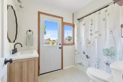 612  Marquette Ave, South Milwaukee, WI 53172 - Photo 17