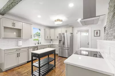 612  Marquette Ave, South Milwaukee, WI 53172 - Photo 9