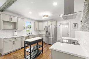 612 Marquette Ave, South Milwaukee, WI 53172 - Photo 9