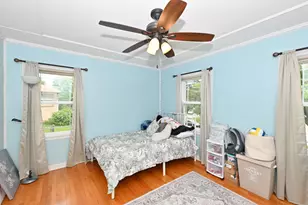 10518 W Spring Green Rd, Greenfield, WI 53228 - Photo 15
