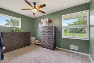 6526 W Burdick Ave, Milwaukee, WI 53219 - Photo 11