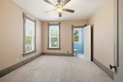 1685 N Humboldt Ave #1687, Milwaukee, WI 53202 - Photo 31