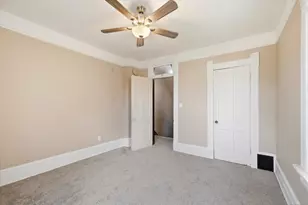 1685 N Humboldt Ave, Milwaukee, WI 53202 - Photo 13