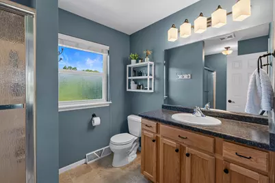 600 E Randy Rd, Oak Creek, WI 53154 - Photo 7
