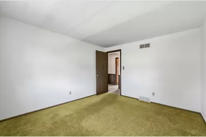 7881  Hill  'n Dale Ct, Cedarburg, WI 53012 - Photo 29