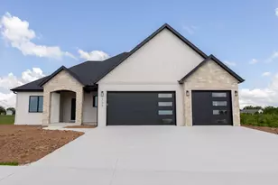 332 S 2nd St, Oostburg, WI 53070 - Photo 1