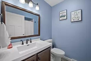 307 N 7th St, Racine, WI 53185 - Photo 7