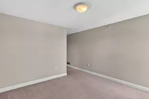 1920 N Farwell Ave, Milwaukee, WI 53202 - Photo 31