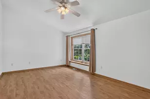 6195 Walnut Ln, Cudahy, WI 53110 - Photo 33