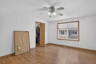 6195 Walnut Ln, Cudahy, WI 53110 - Photo 41