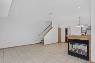 6195 Walnut Ln, Cudahy, WI 53110 - Photo 19