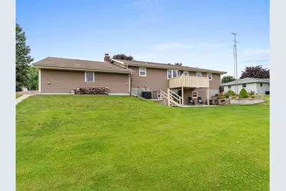 315 S Lincoln Dr, Howards Grove, WI 53083 - Photo 35