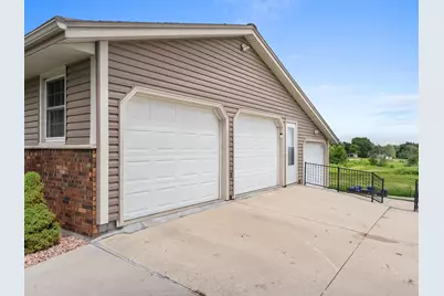 315 S Lincoln Dr, Howards Grove, WI 53083 - Photo 25