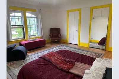 1818 E Kenwood Blvd, Milwaukee, WI 53211 - Photo 9
