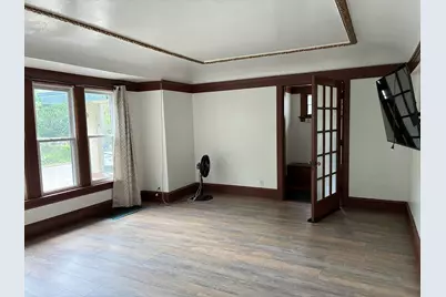 1818 E Kenwood Blvd, Milwaukee, WI 53211 - Photo 3