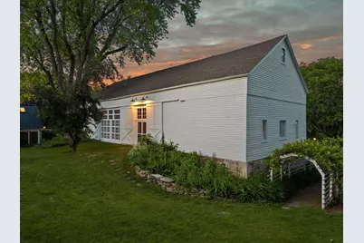 12112 N Wauwatosa Rd, Mequon, WI 53097 - Photo 11