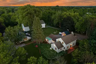 12112 N Wauwatosa Rd, Mequon, WI 53097 - Photo 1