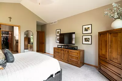 1201  Woodland Hills Dr, Waukesha, WI 53188 - Photo 25