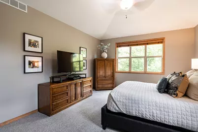 1201  Woodland Hills Dr, Waukesha, WI 53188 - Photo 23
