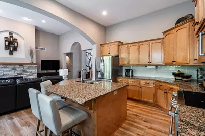1201  Woodland Hills Dr, Waukesha, WI 53188 - Photo 15