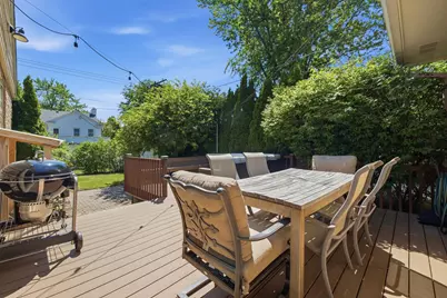 10205 W Feerick Pl, Wauwatosa, WI 53222 - Photo 35