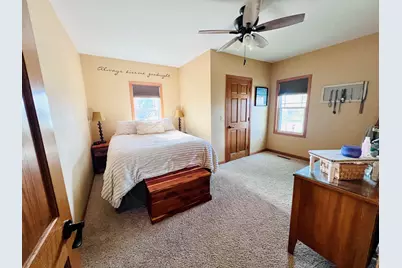 803  Pine St, Caledonia, MN 55921 - Photo 7