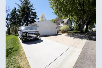 803  Pine St, Caledonia, MN 55921 - Photo 21