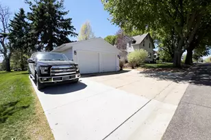 803 Pine St, Caledonia, MN 55921 - Photo 21