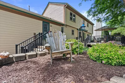 1237  Cavalier Dr, Waukesha, WI 53186 - Photo 47