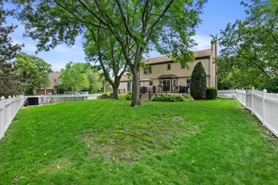 1237  Cavalier Dr, Waukesha, WI 53186 - Photo 43