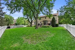 1237 Cavalier Dr, Waukesha, WI 53186 - Photo 43