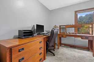 1237 Cavalier Dr, Waukesha, WI 53186 - Photo 31