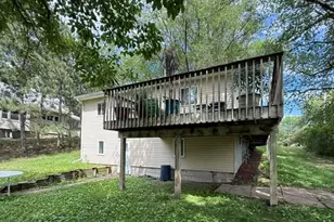 4114 Bank Dr, Shelby, WI 54601 - Photo 3