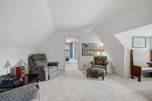 N76W36096 Saddlebrook Ln, Lac La Belle, WI 53066 - Photo 25