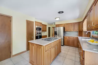 518 W Grand Ave, Port Washington, WI 53074 - Photo 7