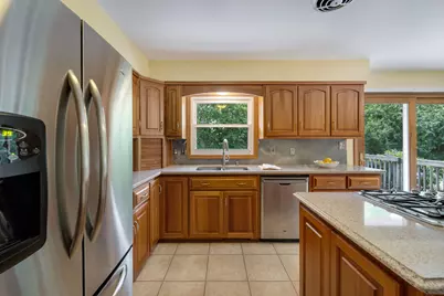 518 W Grand Ave, Port Washington, WI 53074 - Photo 9