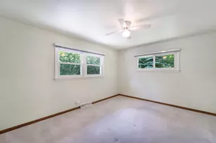 518 W Grand Ave, Port Washington, WI 53074 - Photo 15