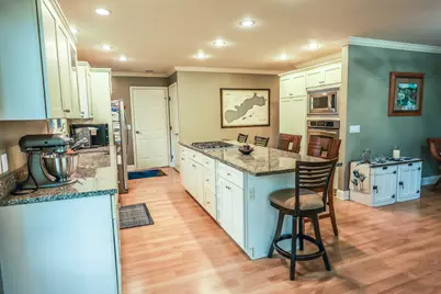 575  Illinois Ave, Green Lake, WI 54941 - Photo 9