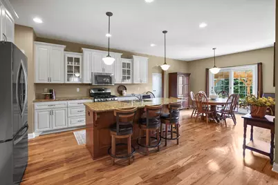 N75W24615  Overland Rd, Sussex, WI 53089 - Photo 11