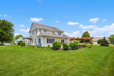 N75W24615  Overland Rd, Sussex, WI 53089 - Photo 35
