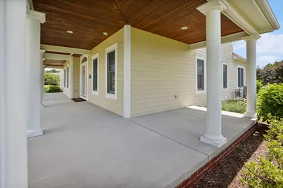 N75W24615  Overland Rd, Sussex, WI 53089 - Photo 5