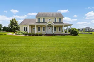 N75W24615 Overland Rd, Sussex, WI 53089 - Photo 1