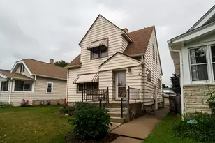 2132 S 62nd St, West Allis, WI 53219 - Photo 25