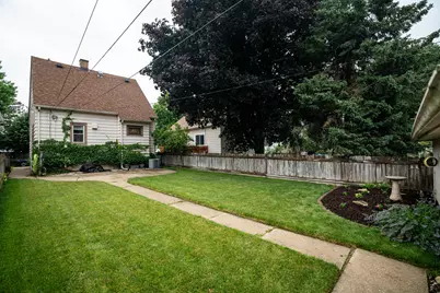 2132 S 62nd St, West Allis, WI 53219 - Photo 23